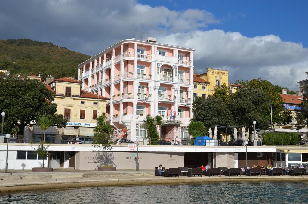 Hotel Mozart Οπατία Δωμάτιο φωτογραφία